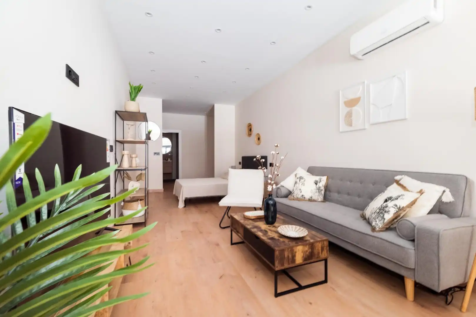 Living room of Lofts for sale in Granada  with Air Conditioner, Heating and Furnished