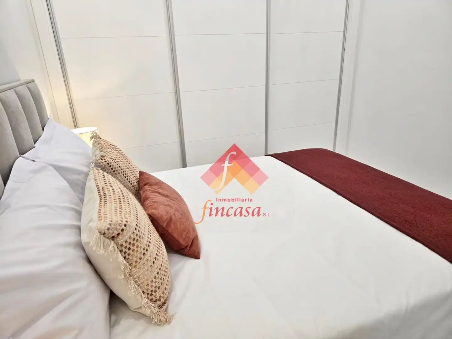 Schlafzimmer von Wohnung zum Verkauf in Ronda mit Klimaanlage und Möbliert