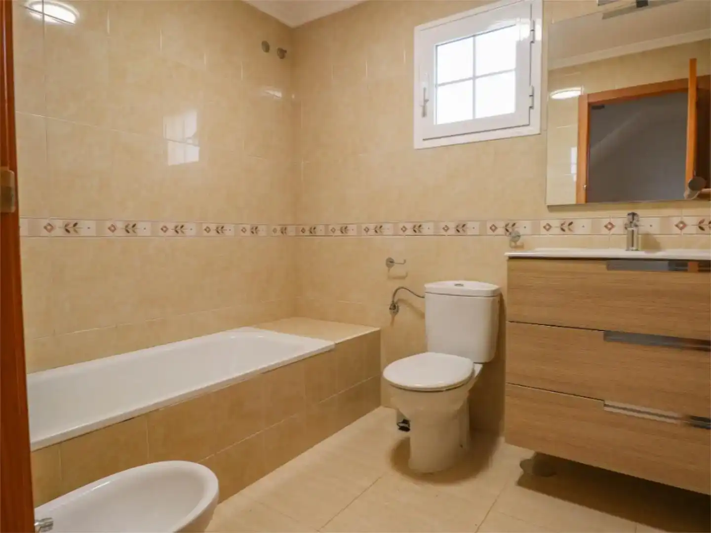 Badezimmer von Wohnung zur Miete in Pulpí mit Privatgarten, Schwimmbad und Möbliert