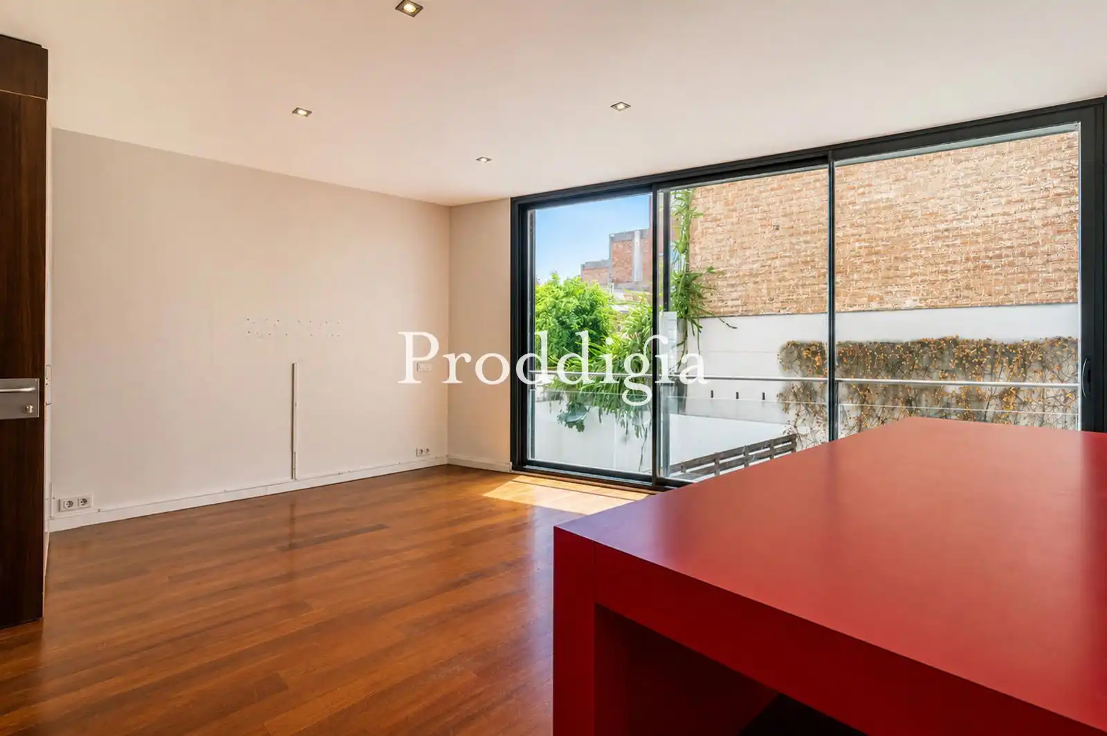 Vista exterior de Casa o xalet en venda en Barcelona amb Aire condicionat, Calefacció i Terrassa