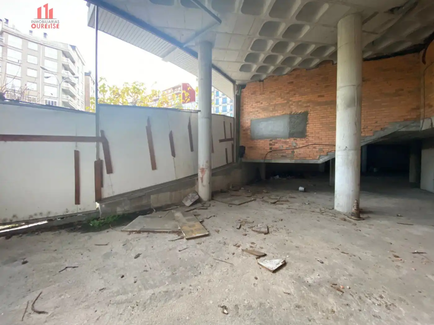 Local comercial de lloguer a Couto, imagen 4