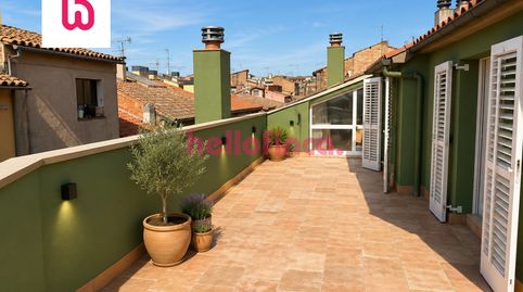 Espectacular dúplex con chimenea, terrazas y buhardilla en pleno centro de Vic