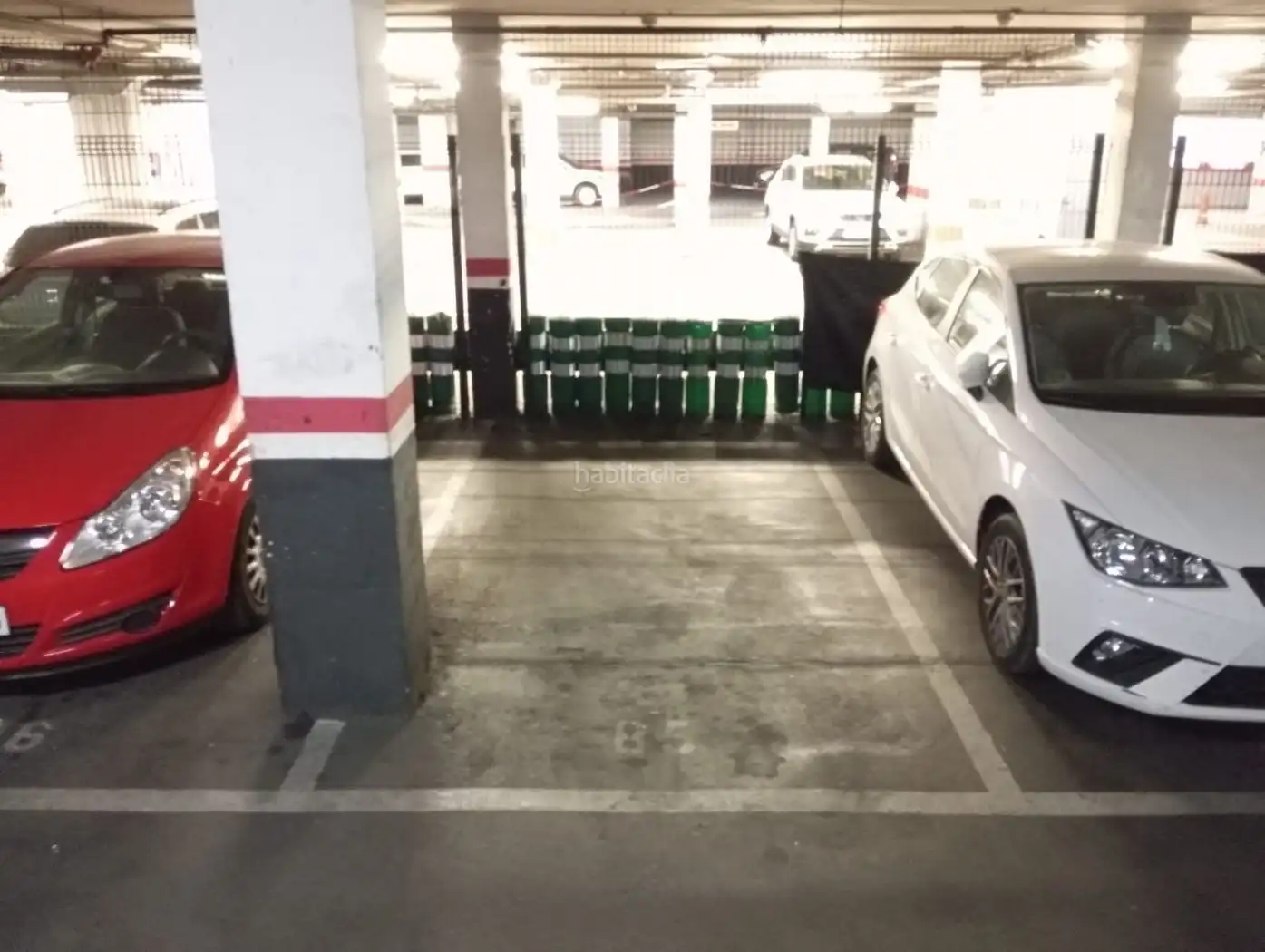 Einzelparkplatz zum Verkauf in Carrer de Sant Pere d'Abanto 4
