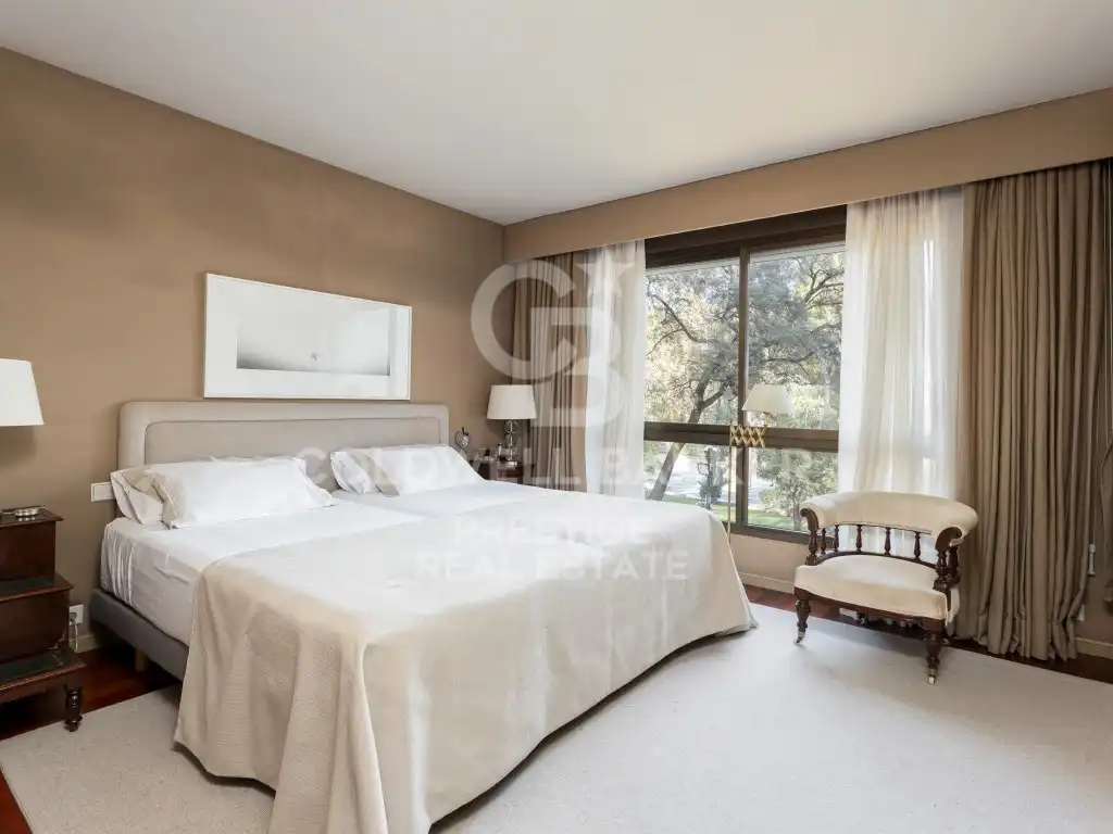 Habitación de Piso en venta en Barcelona con Jardín privado, Terraza y Piscina comunitaria