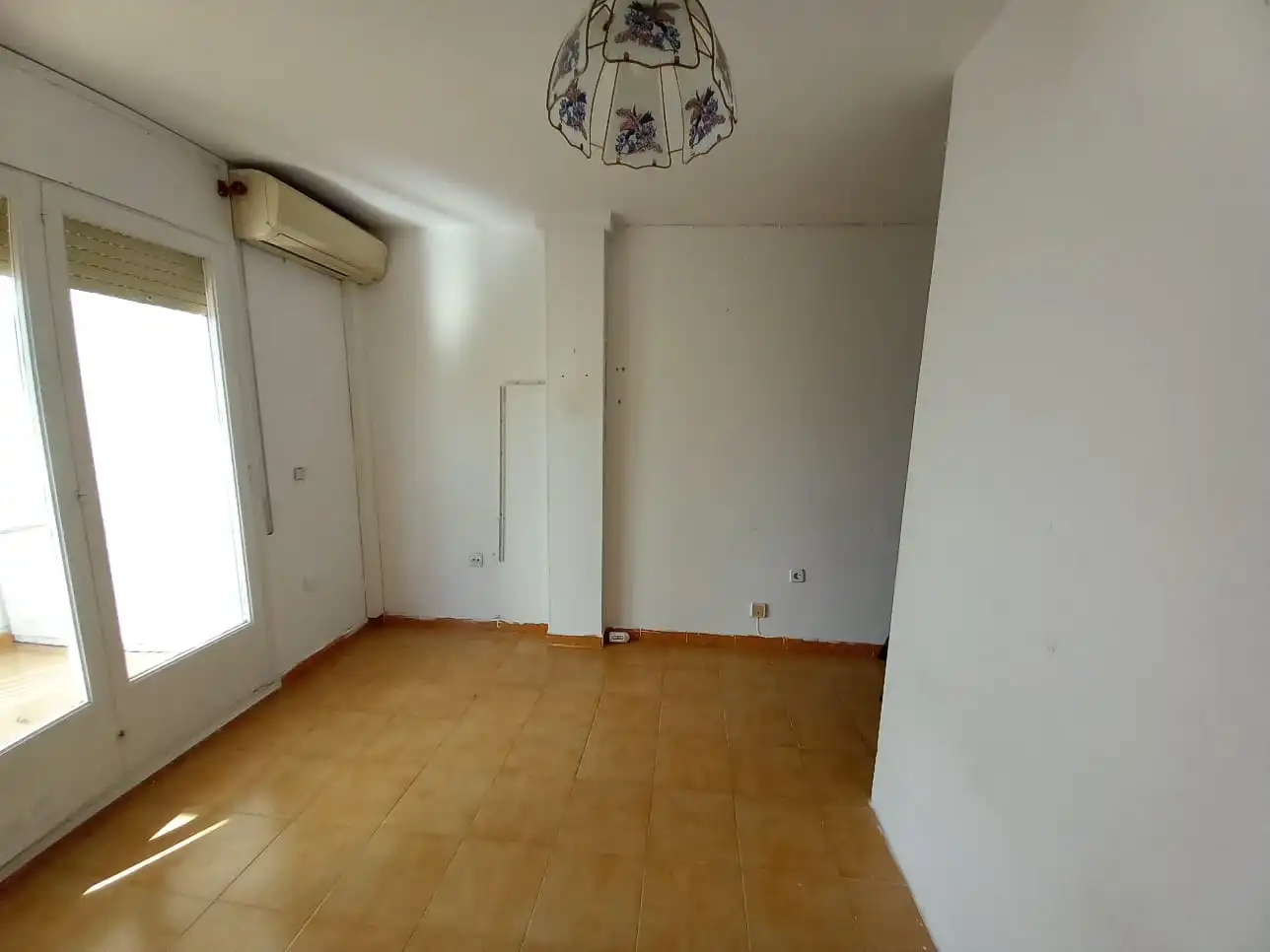 Flat for sale in Carrer de la Valira, Francolí - Freser - Noguera