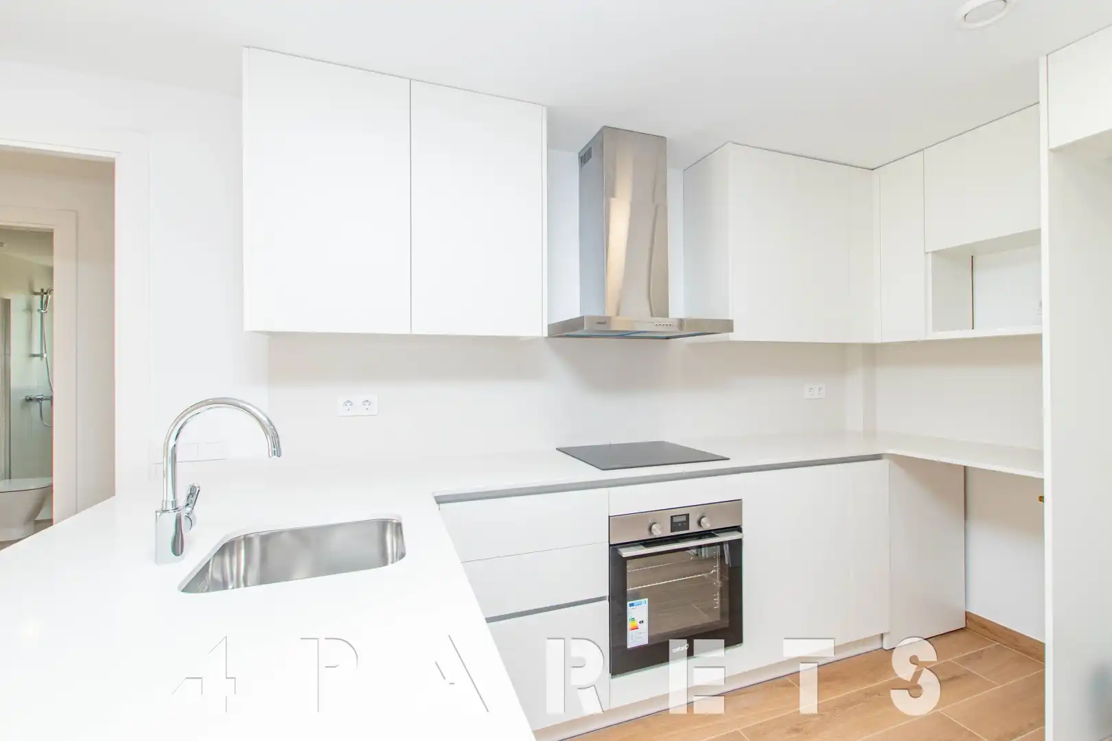 Cocina de Piso de alquiler en Cabrera de Mar con Aire acondicionado, Calefacción y Horno
