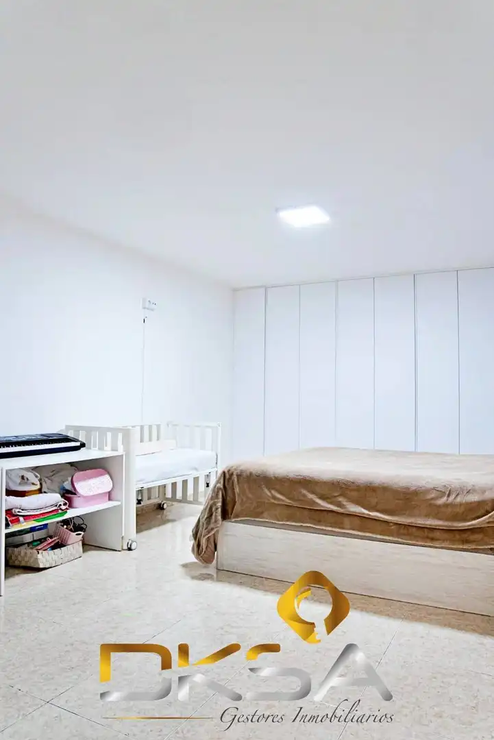 Habitación de Planta baja en venta en Vila-real con Amueblado
