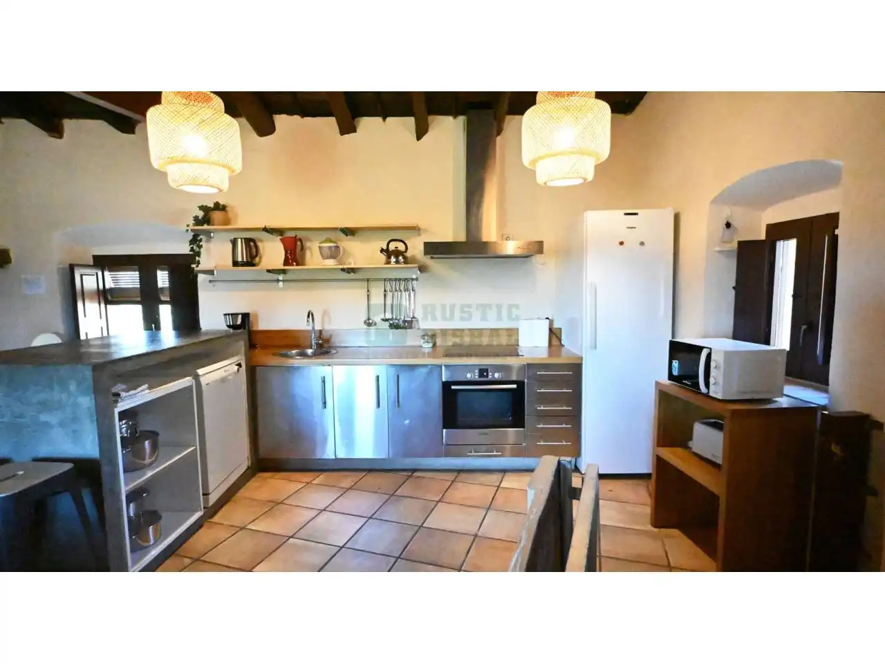 Küche von Country house zur Miete in Vilademuls mit Klimaanlage, Heizung und Privatgarten