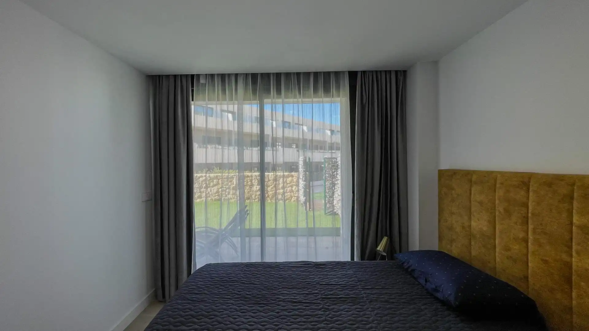 Habitación de Dúplex en venta en Finestrat con Aire acondicionado, Terraza y Amueblado