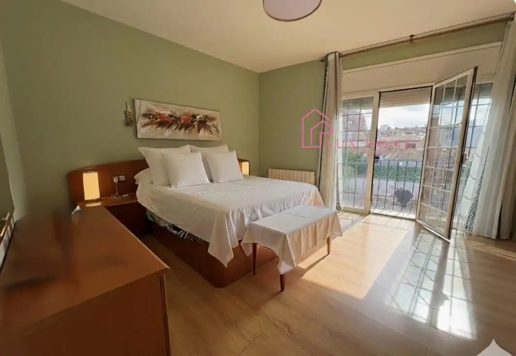 Habitación de Casa o chalet en venta en Santa Perpètua de Mogoda