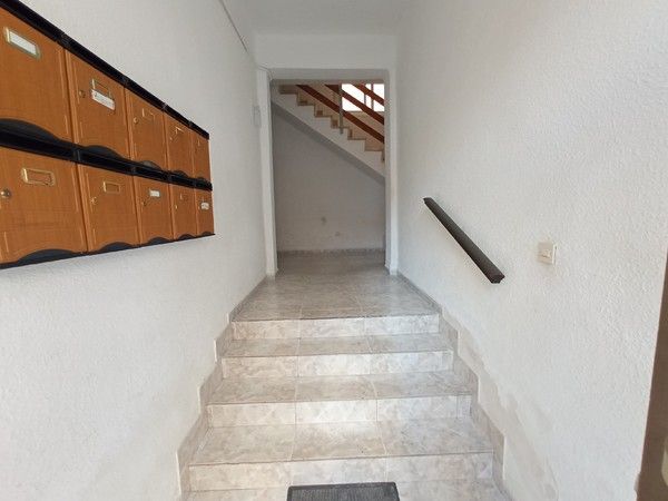 Flat for sale in Maestro Chapi, El Pilar