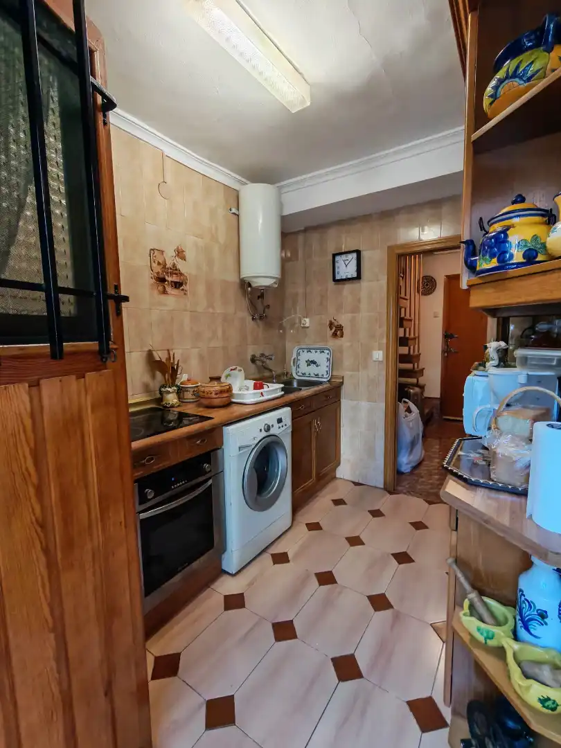 Cuina de Casa o xalet de lloguer en Cuenca amb Calefacció, Moblat i Forn