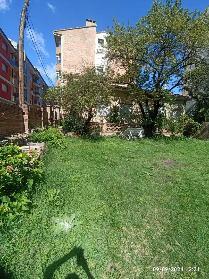 Houses for sale in Berga  with Private garden