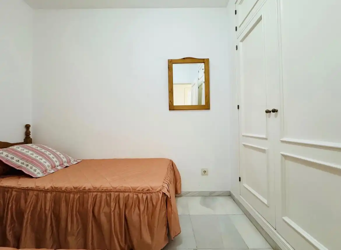 Piso con piscina en venta en San Luis de Sabinillas, imagen 11