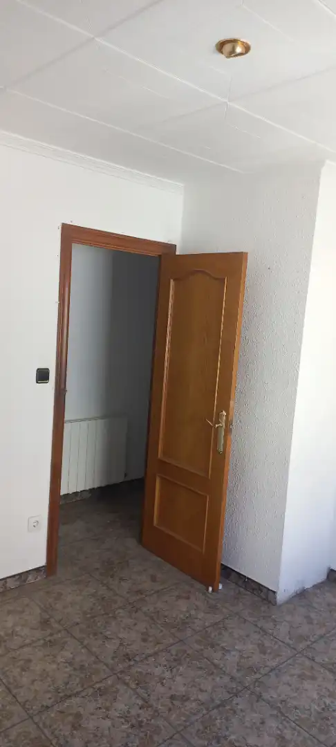 Dormitori de Pis en venda en Terrassa amb Calefacció, Forn i Alarma
