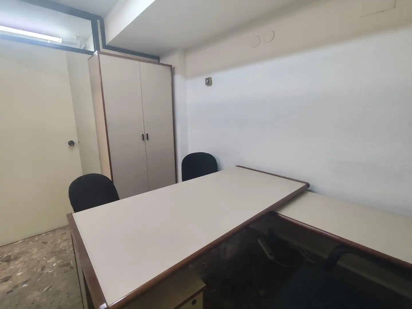 Oficina de lloguer en Zaragoza amb Aire condicionat, Calefacció i Moblat