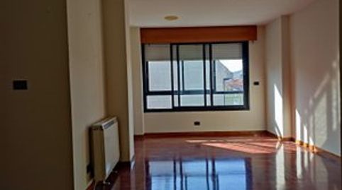 Foto 4 de Apartamento de alquiler en Rúa Rafael Alberti, 6, Perillo, Oleiros