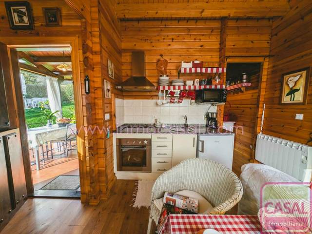 Casa-chalet en Venta en RIPARAPE  en Ciaño - Zona Rural