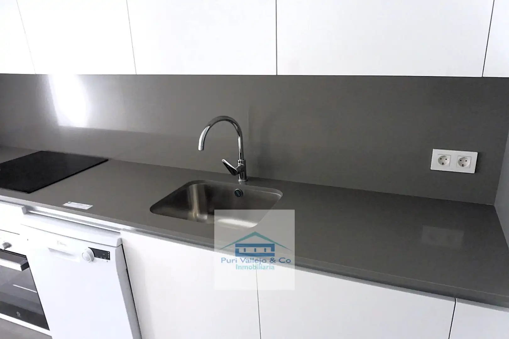 Cocina de Piso de alquiler en Córdoba con Aire acondicionado, Terraza y Trastero
