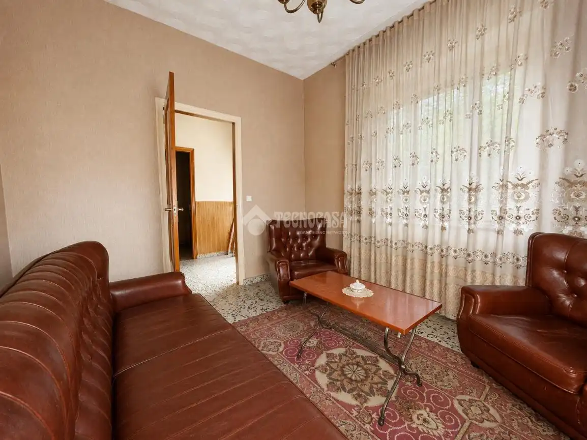 Sala d'estar de Casa adosada en venda en Torrijos