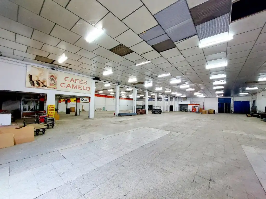 Fabrikhallen zum Verkauf in Badajoz