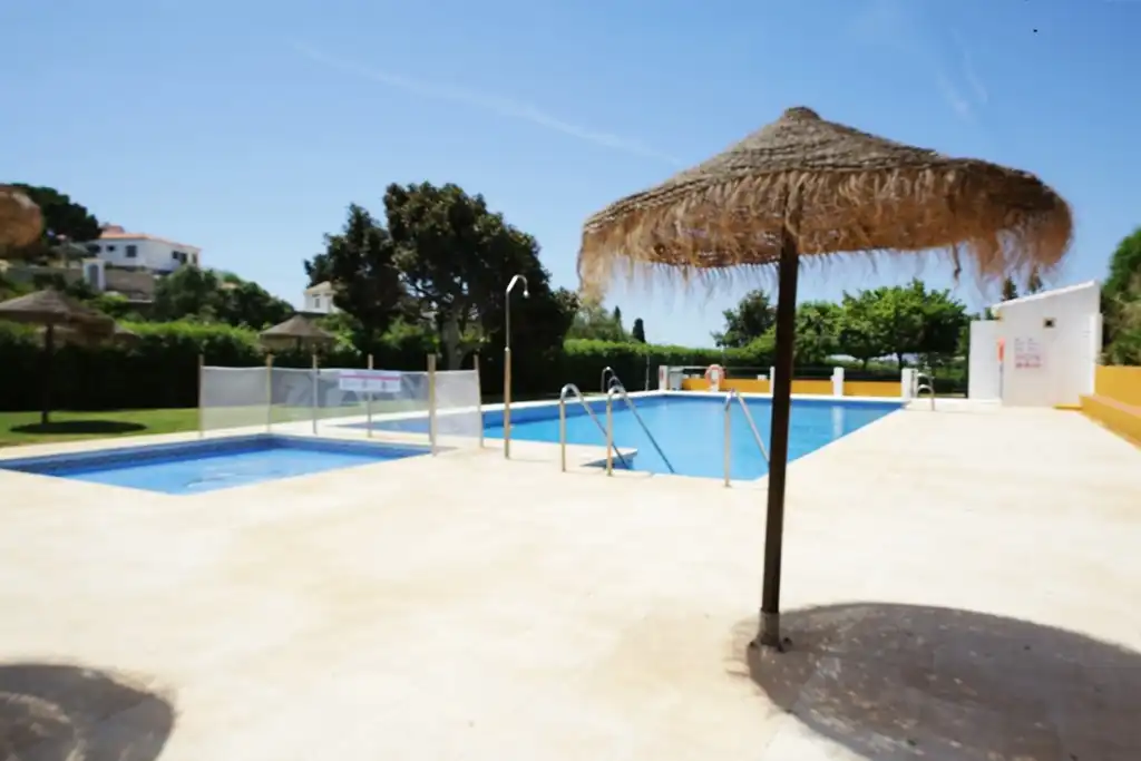 Schwimmbecken von Wohnung zum Verkauf in Mijas mit Terrasse, Möbliert und Waschmaschine