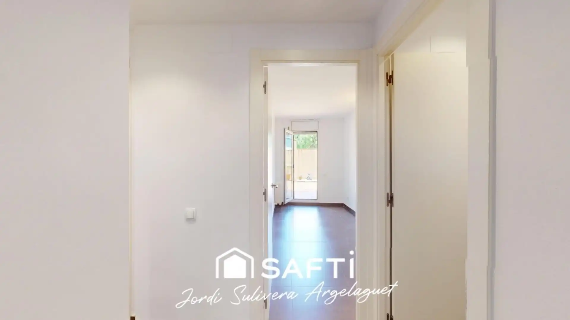 Piso en venta en Girona con Aire acondicionado, Calefacción y Terraza