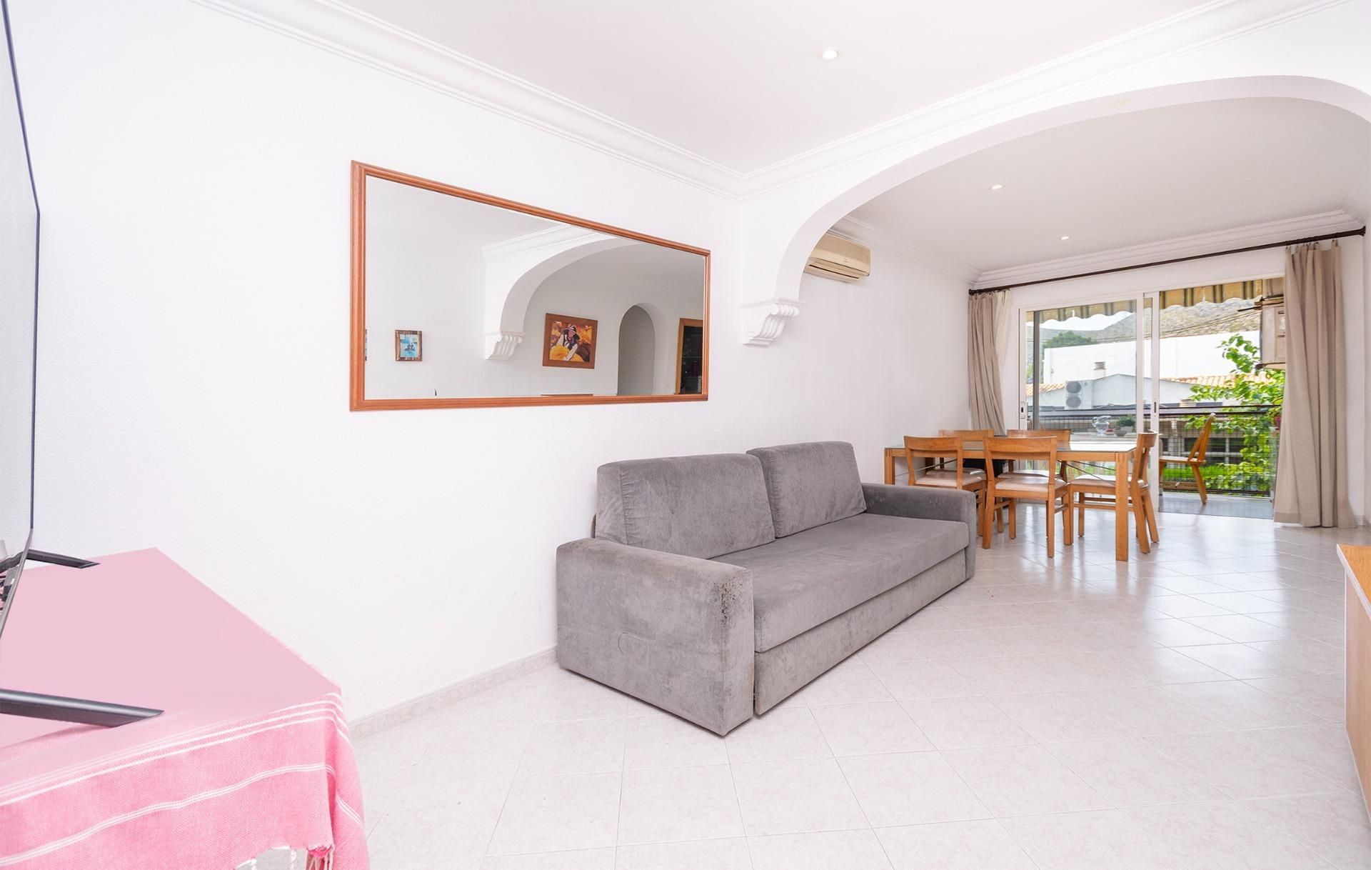 Sala d'estar de Pis en venda en Pollença amb Aire condicionat, Terrassa i Traster