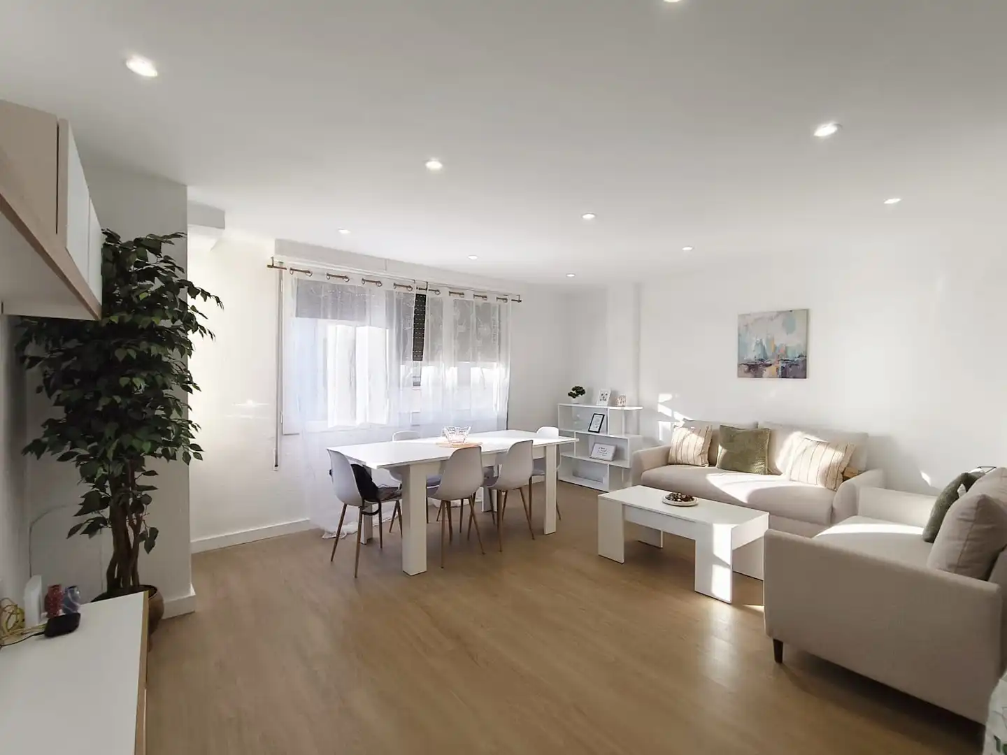 Living room of Flat for rent in Castellón de la Plana / Castelló de la Plana  with Furnished, TV and Internet