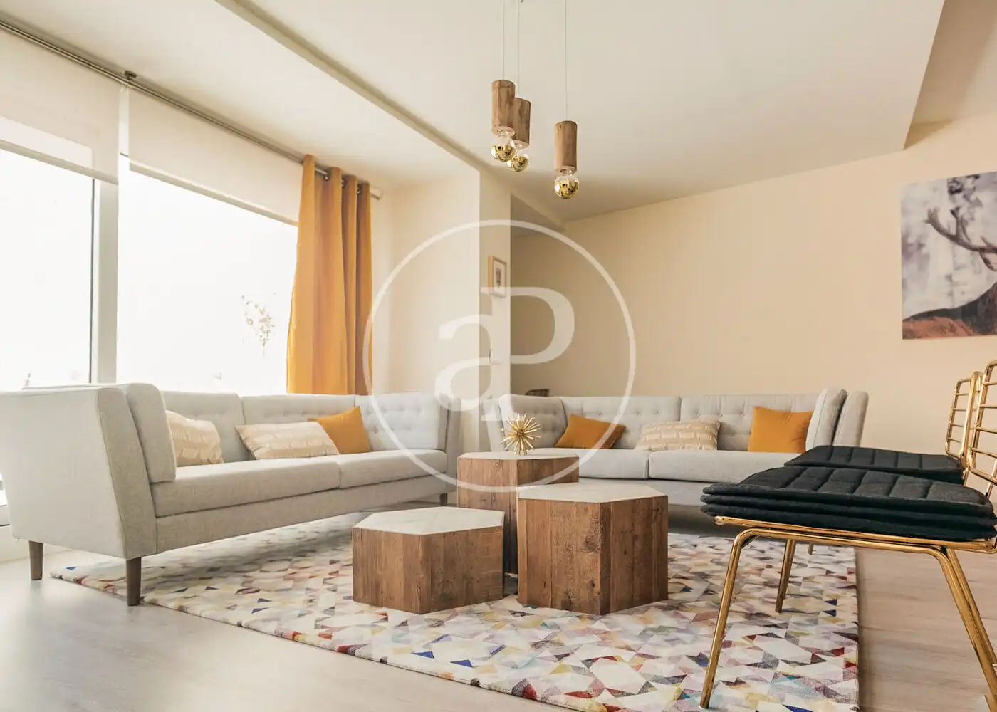 Attic for rent in C. de los Caños del Peral, Palacio