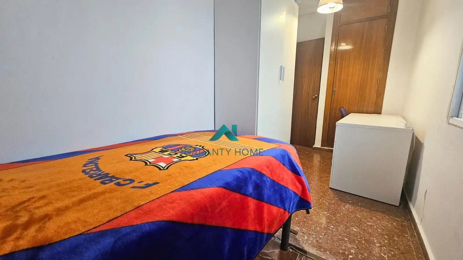 Schlafzimmer von Wohnung zur Miete in Jaén mit Klimaanlage, Heizung und Abstellraum