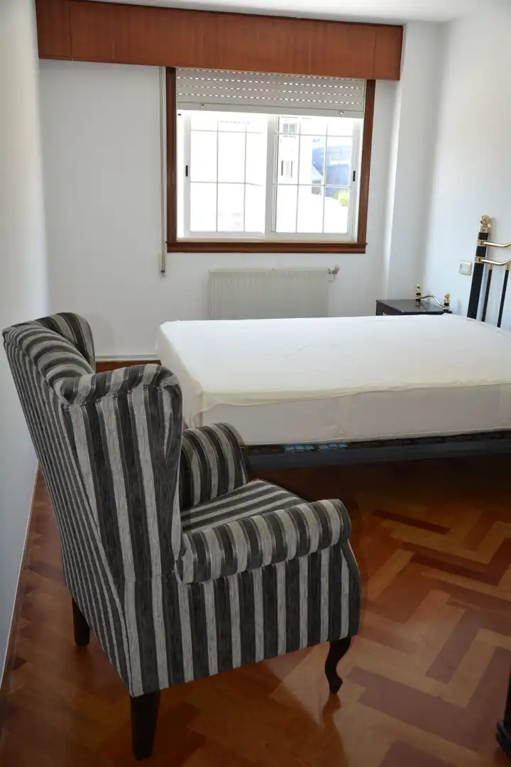 Bedroom of Flat for rent in Culleredo  with Heating and Furnished