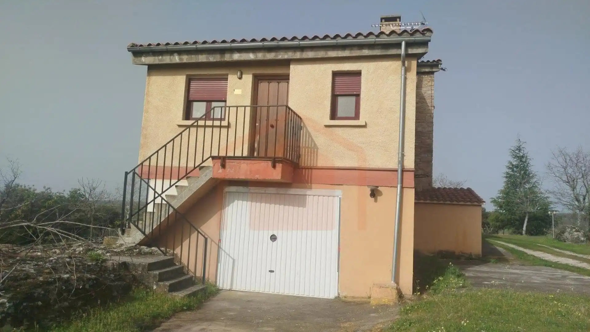 Außenansicht von Country house zum Verkauf in Cipérez mit Klimaanlage, Heizung und Terrasse