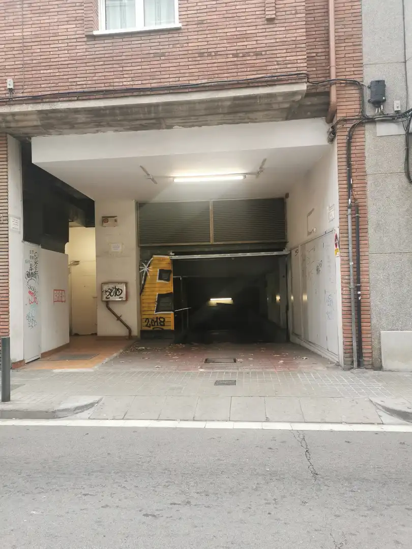 Individual con ascensor en venta en Centre - Sant Josep - Sanfeliu, imagen 4
