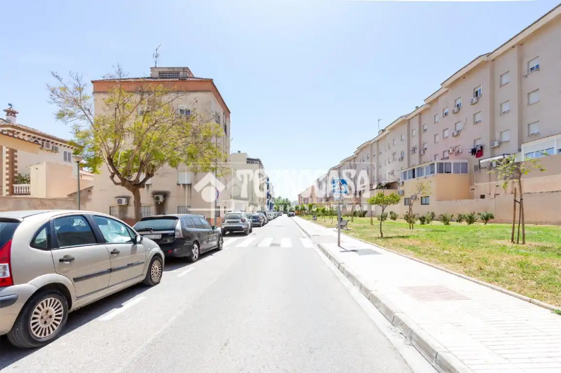 Casa adosada en venta en Hispanidad - Vivar Téllez, Vélez-Málaga ciudad, Vélez-Málaga