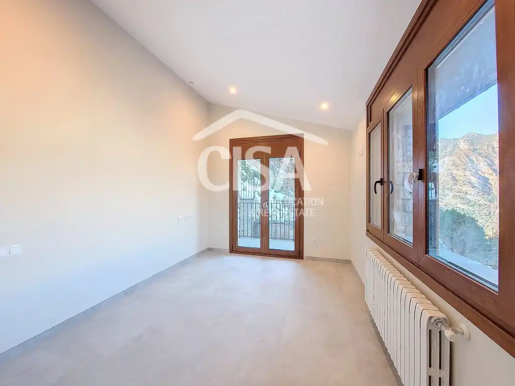 Casa o chalet en venta en Sant Julià de Lòria con Balcón