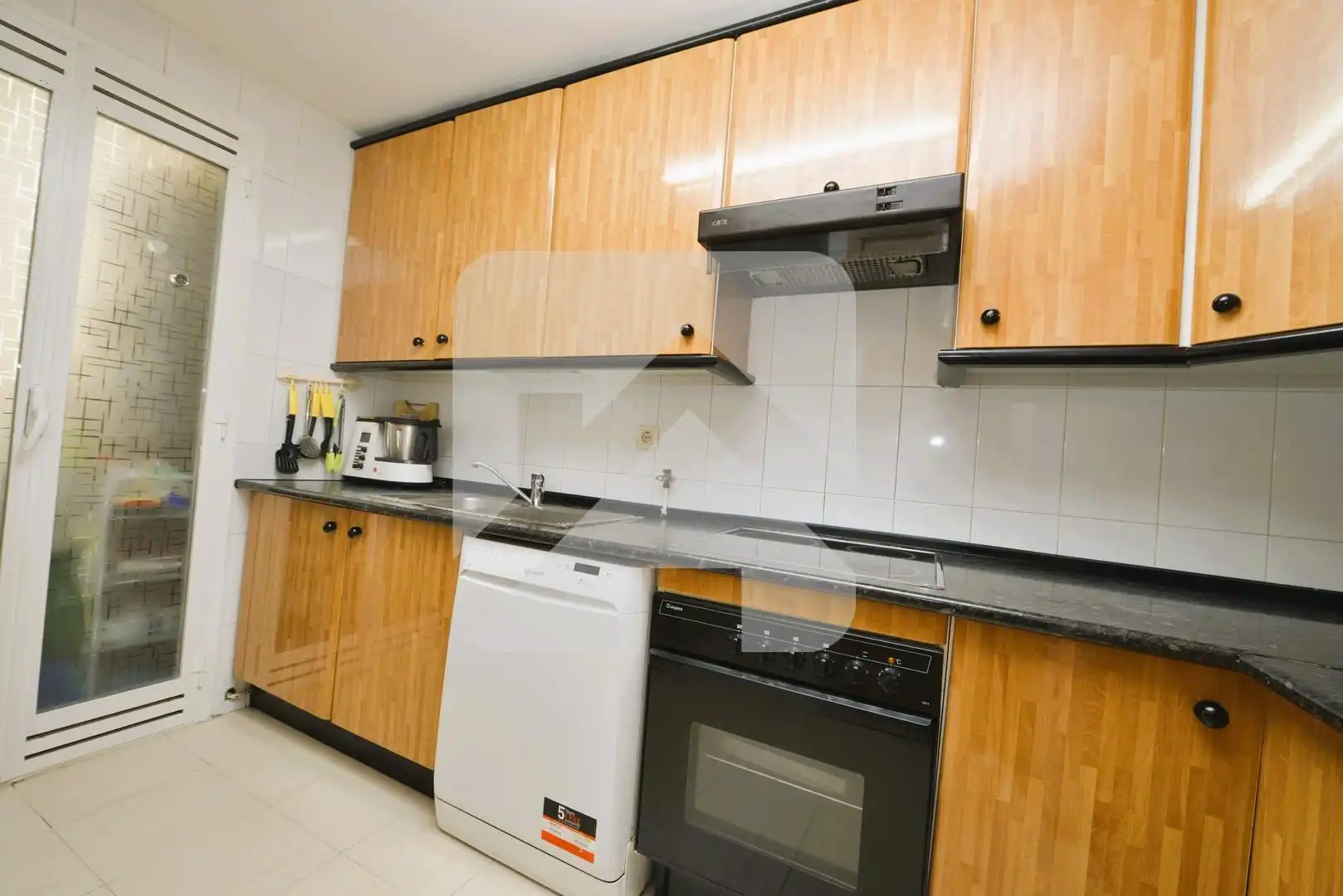 Cuina de Pis en venda en Valdemoro amb Aire condicionat, Calefacció i Terrassa
