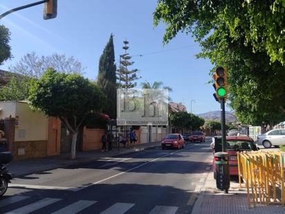 Vista exterior de Casa o xalet en venda en Málaga Capital amb Aire condicionat, Terrassa i Balcó