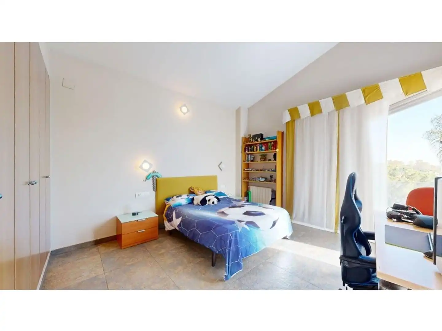Dormitori de Casa o xalet en venda en Rocafort amb Jardí privat, Terrassa i Piscina