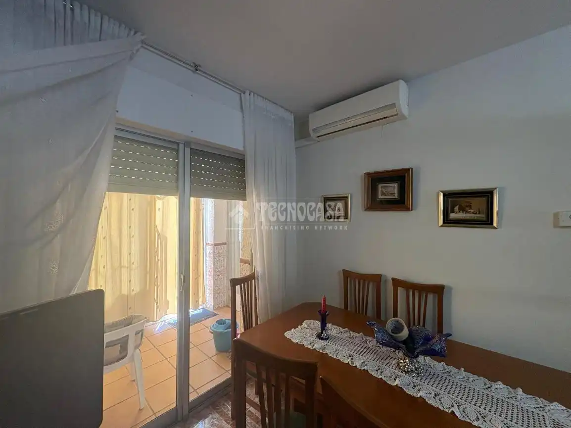 Comedor de Casa adosada en venta en Calera y Chozas con Aire acondicionado, Calefacción y Terraza