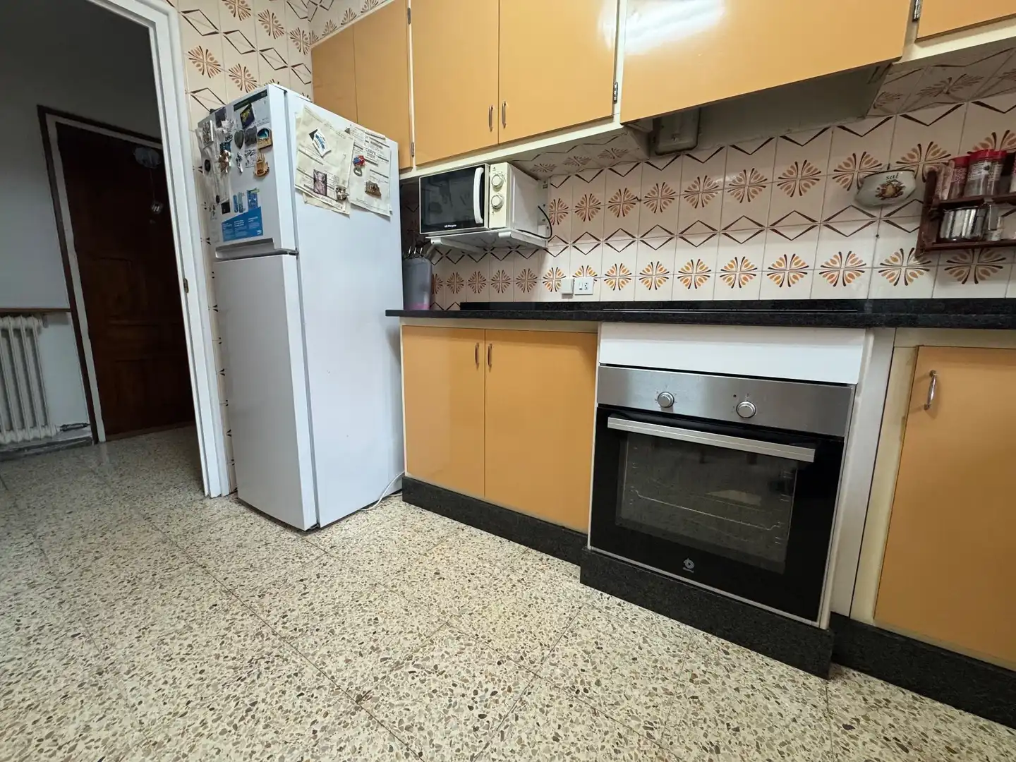 Cuina de Pis en venda en Girona amb Calefacció