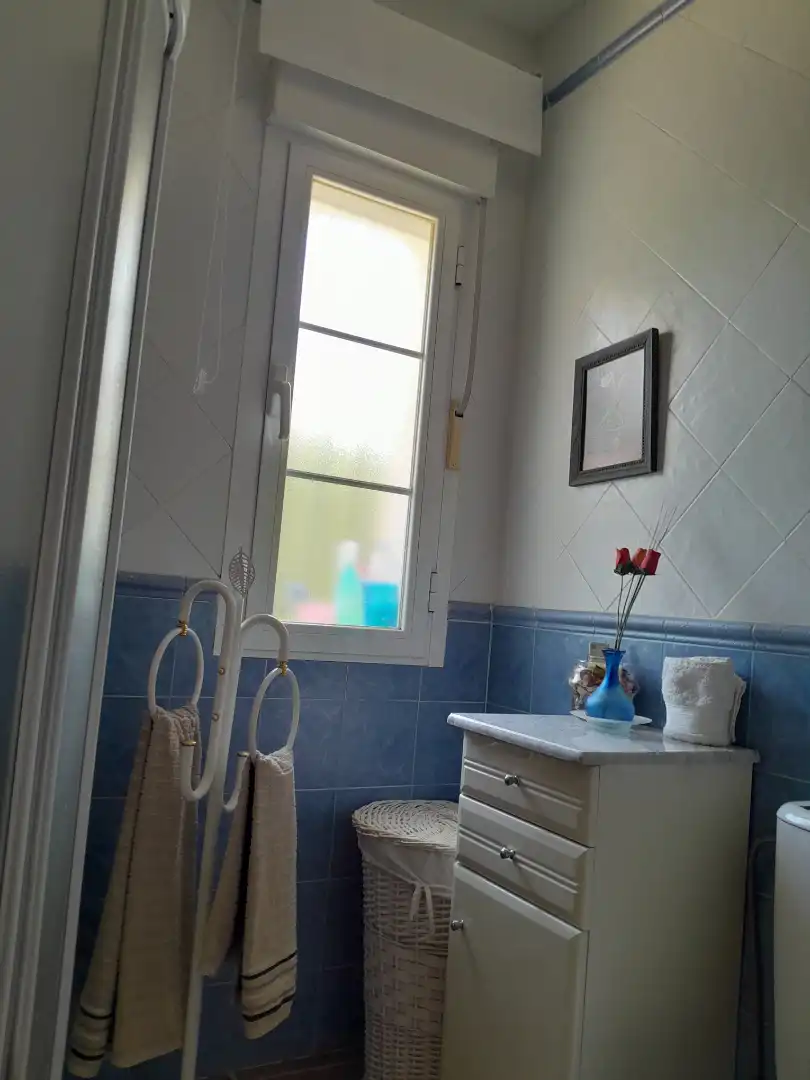 Baño de Casa o chalet en venta en Cobisa con Calefacción, Jardín privado y Amueblado