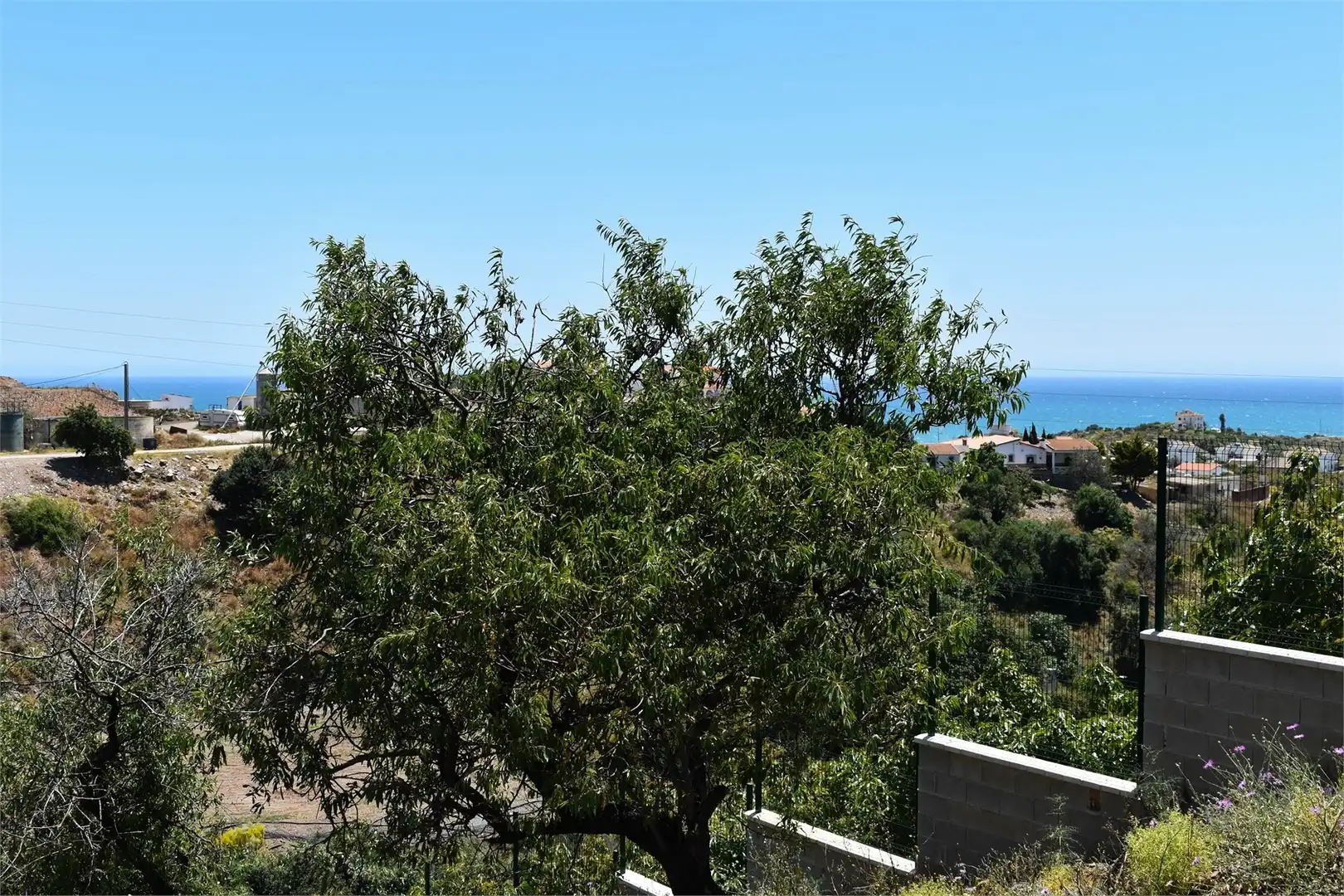 Exterior view of Country homes for sale in Vélez-Málaga