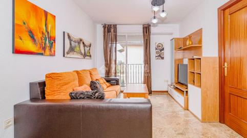Foto 3 de Piso en venta en La Zubia Ciudad, La Zubia