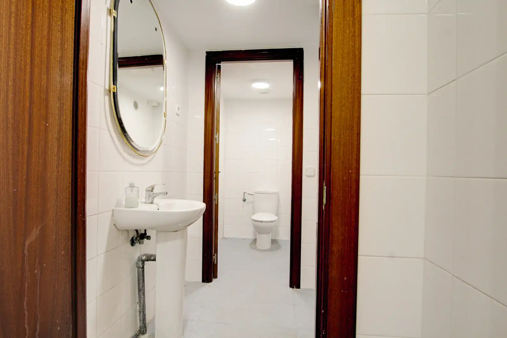 Baño de Nave industrial en venta en Azuqueca de Henares