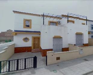 Exterior view of Single-family semi-detached for sale in Los Molares