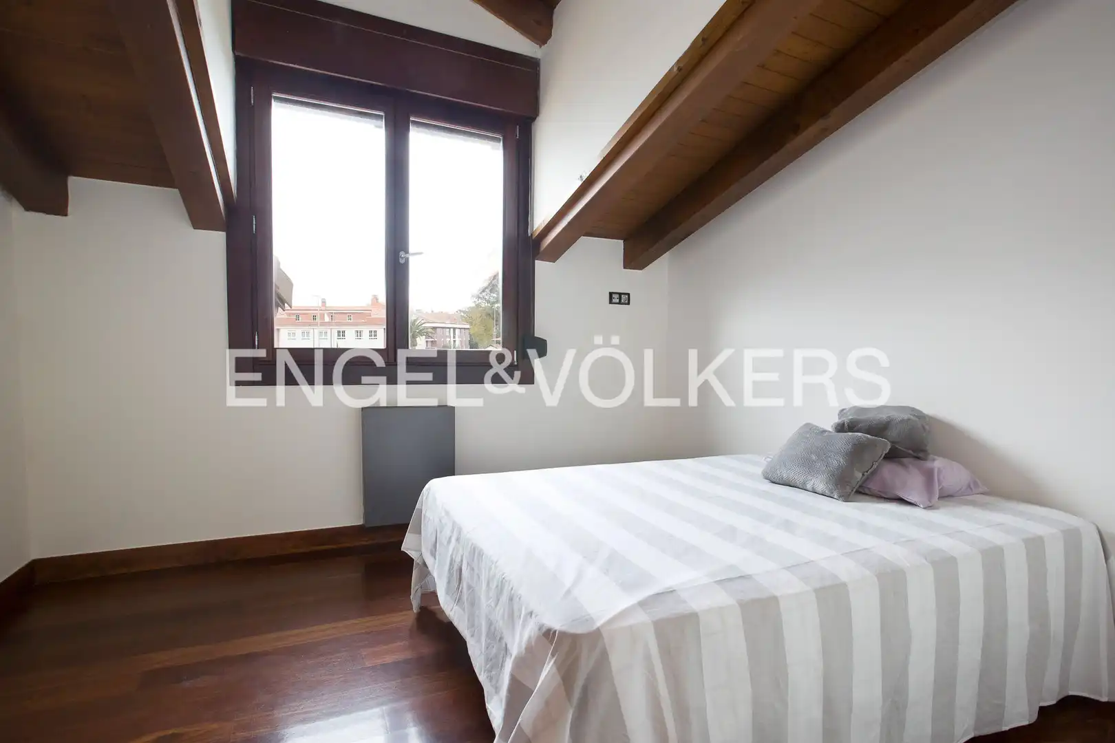 Detached homes for sale in Eguzkitza Bidea, Berango