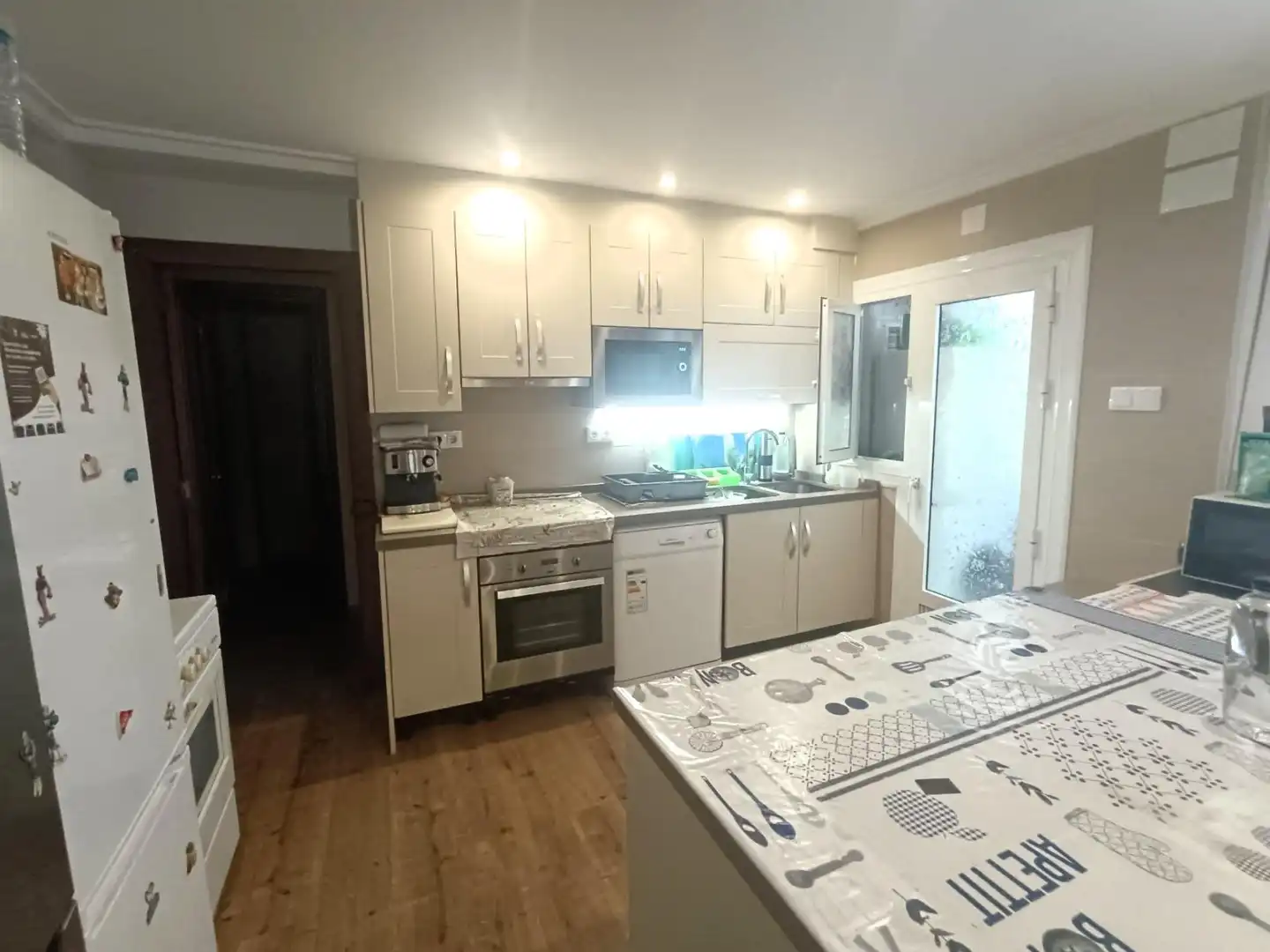 Flat for sale in Las Trescientas - San Francisco - Ciudad Vergel, imagen 3