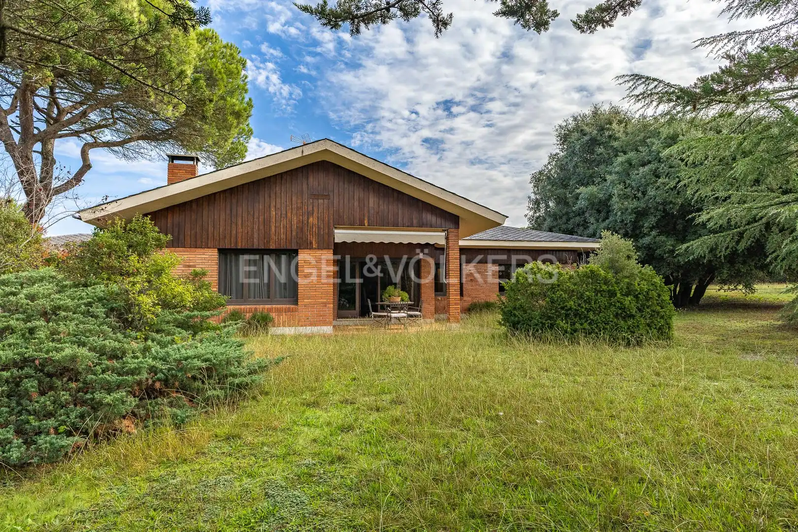 Vista exterior de Casa o chalet en venta en Seva con Aire acondicionado, Calefacción y Jardín privado