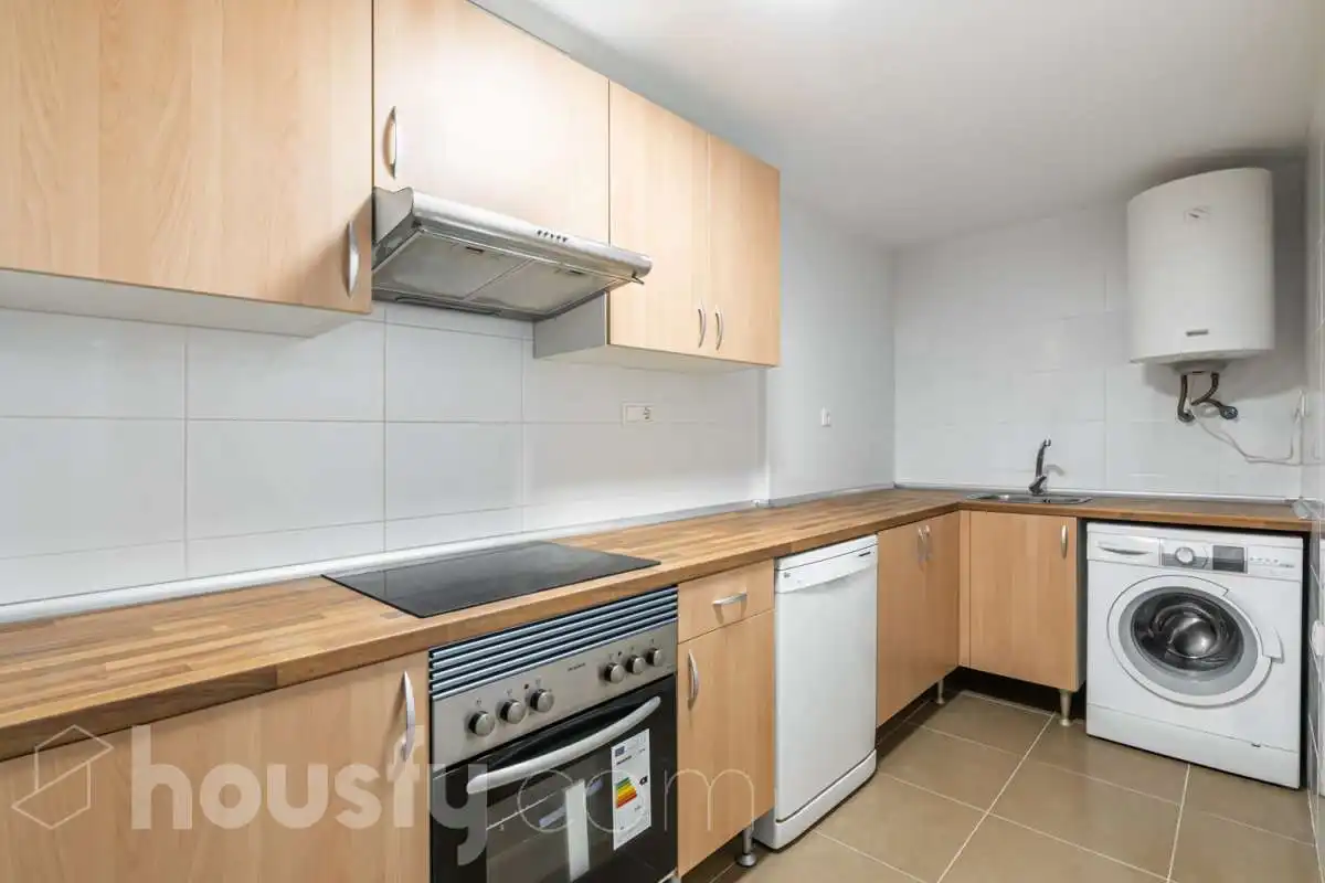 Cuina de Pis de lloguer en Sagunto / Sagunt amb Parquet, Moblat i Balcó